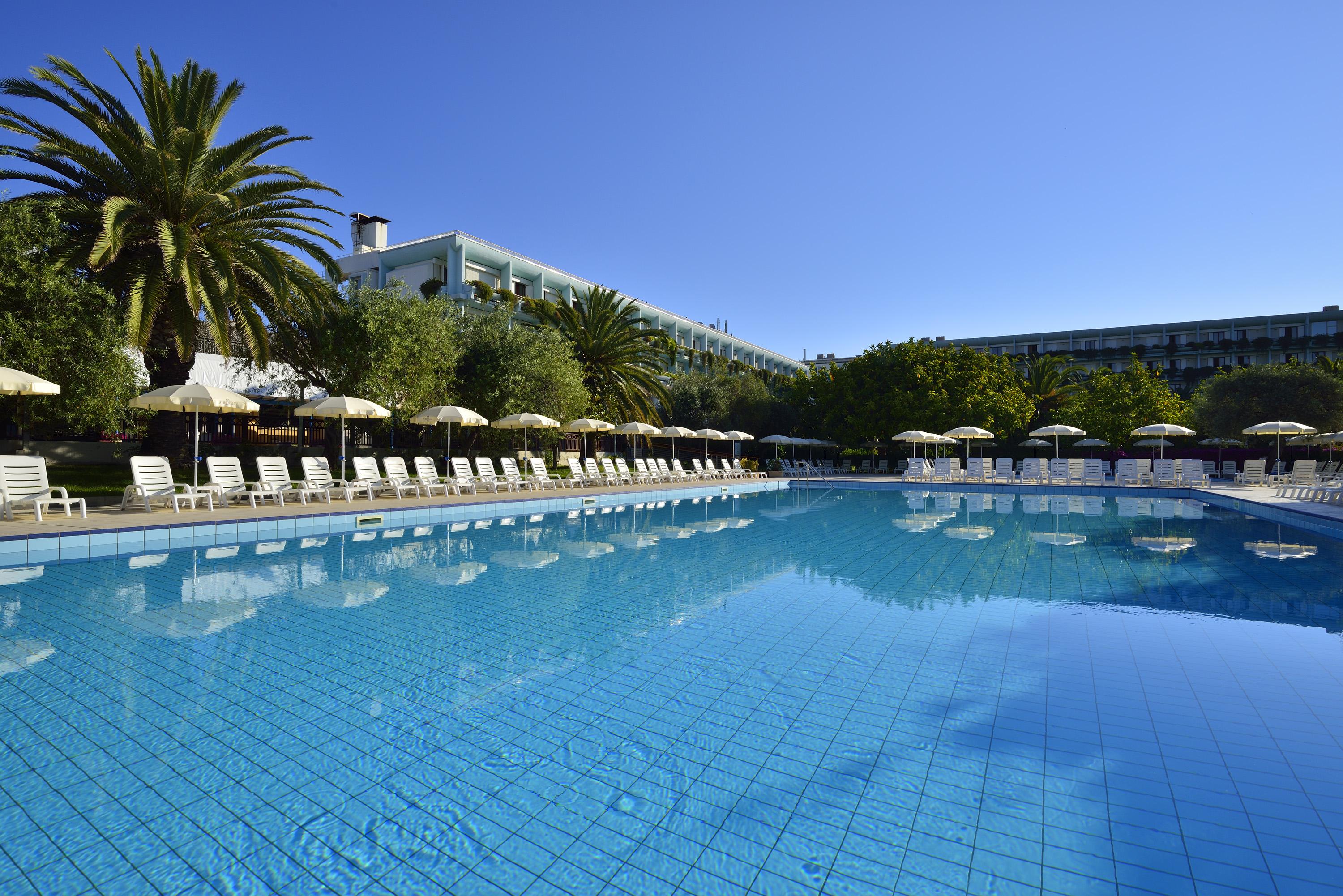 Una Hotels Naxos Beach Sicilia Giardini Naxos Exterior foto