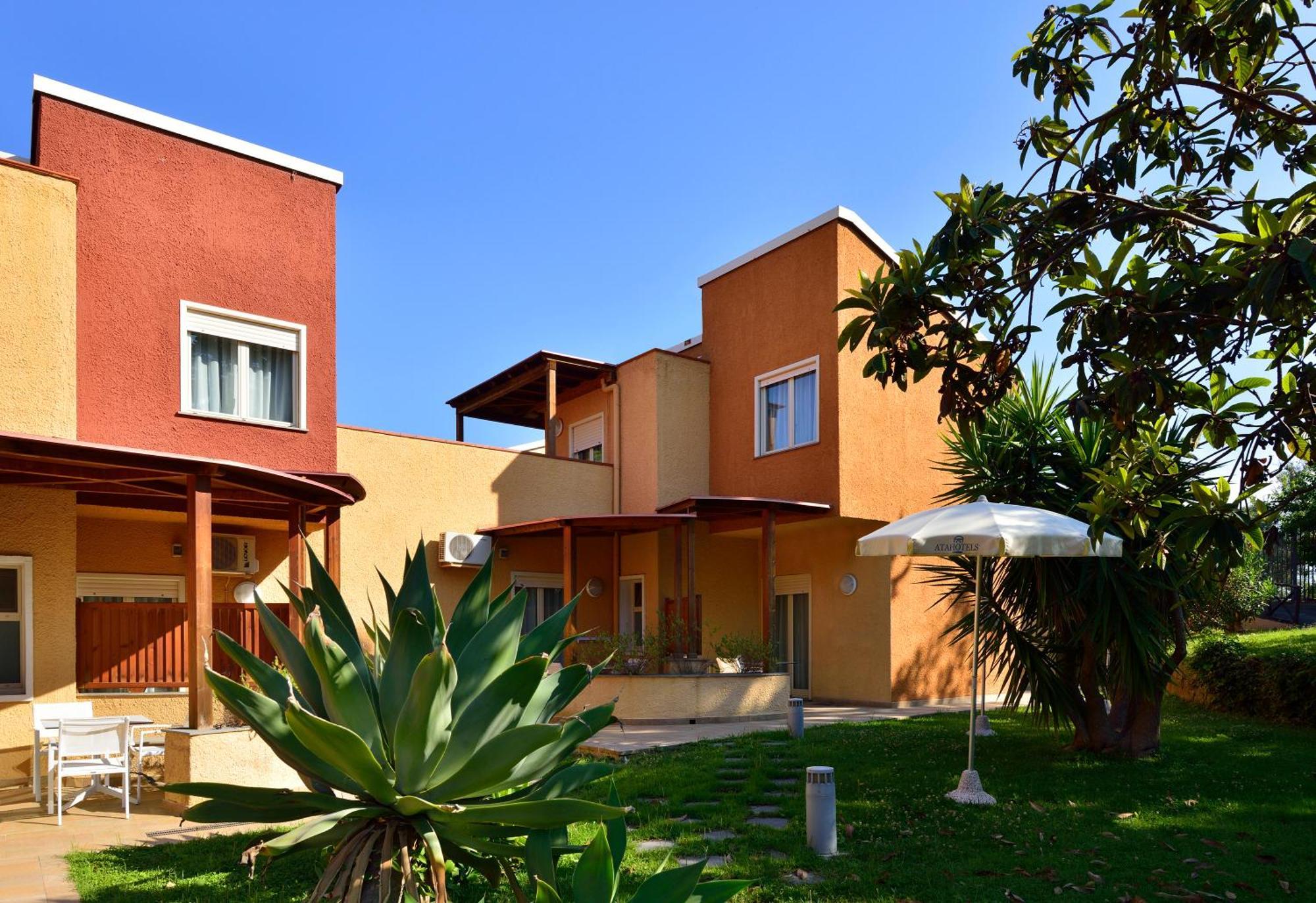Una Hotels Naxos Beach Sicilia Giardini Naxos Exterior foto